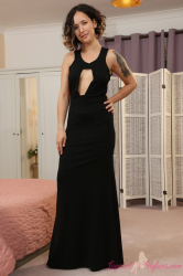 Black-Evening-Dress-Green-Stockings-Pantyhose