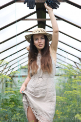 Naked-in-the-greenhouse