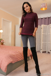 Minidress-Boots-Grey-Tights