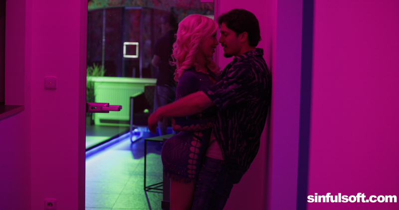 Strippers Delight 3