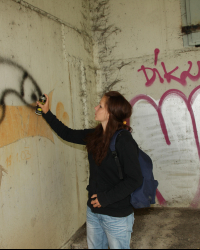 Graffiti artist Sindy gets caught