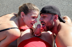 Roadside-couple