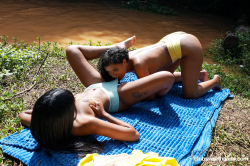Latinas-and-waterfalls