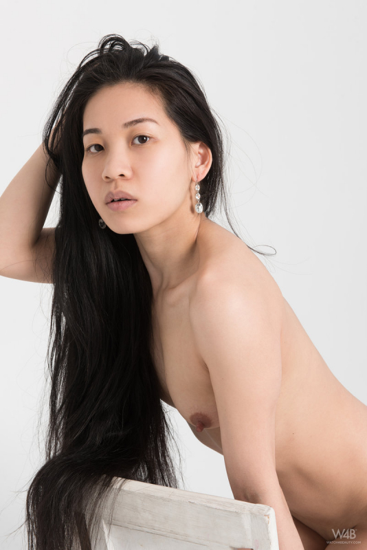 CASTING Emma
