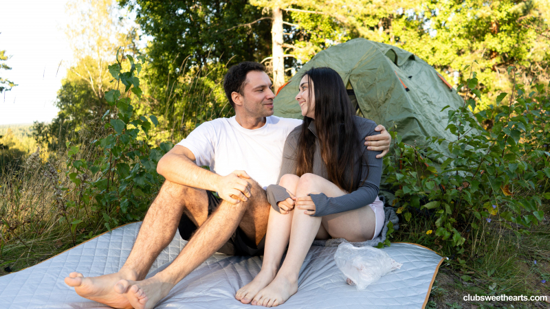 Remido spills out her big titties camping