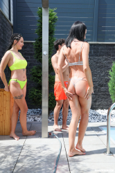 Wet-and-Wild-Pool-Party-part-1