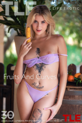 Fruits And Curves 1