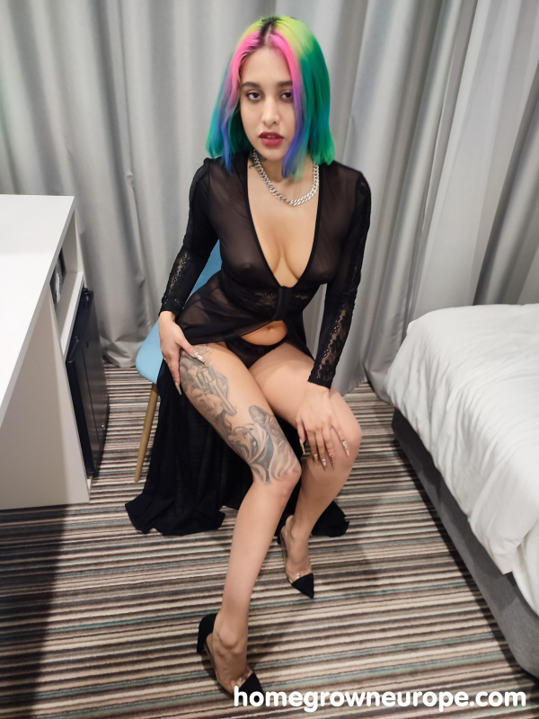 Pierced rainbow haired babe fucking