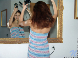 Nude-Mirror