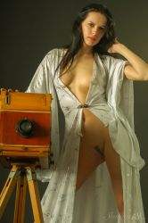 Evanthe--Antique-Camera