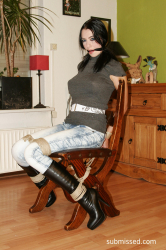 Leyla-Chairtied-Cleavegagged