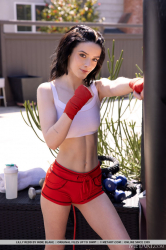Presenting-Lilly-Redd-1