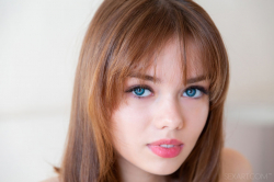 Tender-Gaze