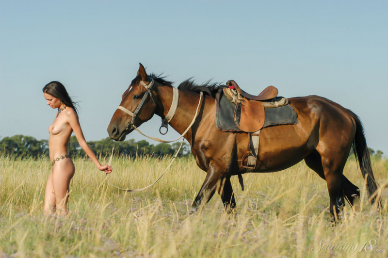 Evanthe  Full Day Horseback Riding