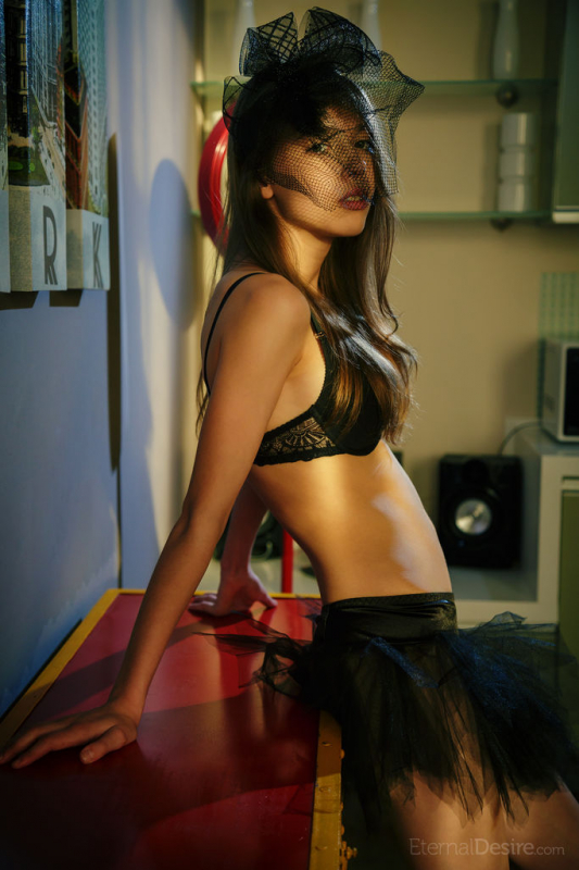 BAD GIRL