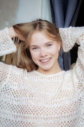 Presenting-Luise