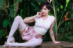LIVE-ON-RYLSKYCAMS.COM