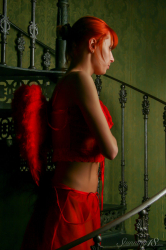 Effie--Lovely-Angel-and-Delicate