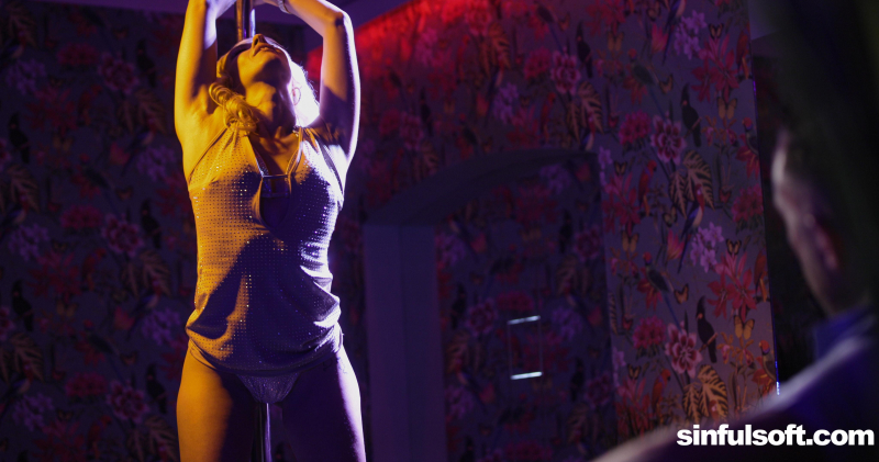 Strippers Delight 1