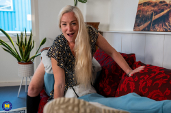 Doing-my-best-friends-hot-mom-in-the-afternoon