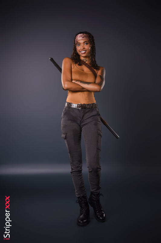 The Walking Babe