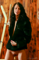 Voleta--Fashion-Girl