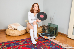 Play-nice,-Alison