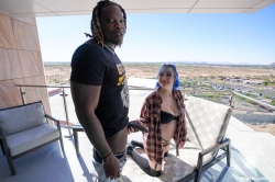 Blue-haired-Xoe-Grim-takes-KingBBC