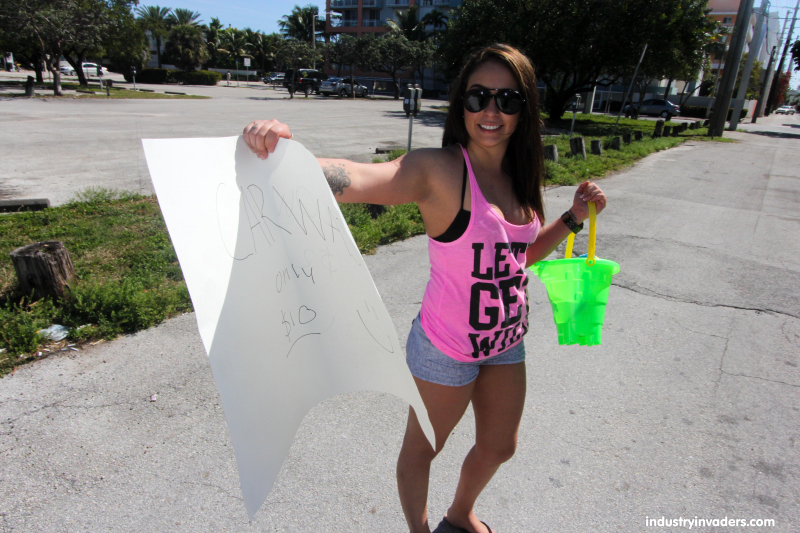 College girl Nena Colada Sucks dick at carwash